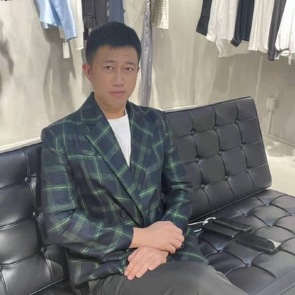深圳尚嘉大表哥女装3号