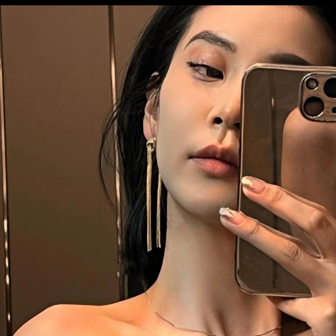 陈什么陈（专属衣橱）每日分享