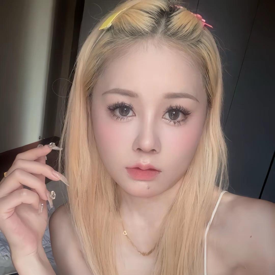 难哄小掌柜〽️