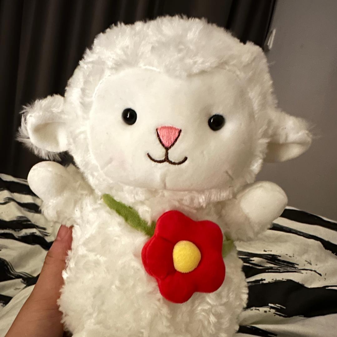 L ㅤㅤ︃ㅤ︃︅︄︃ㅤ