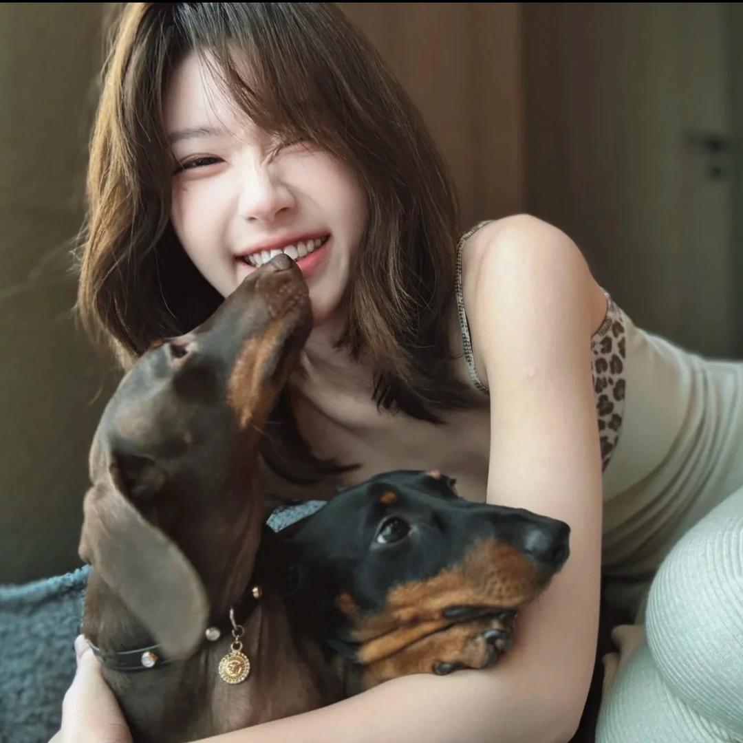 ≽^•༚• ྀི≼咪咪