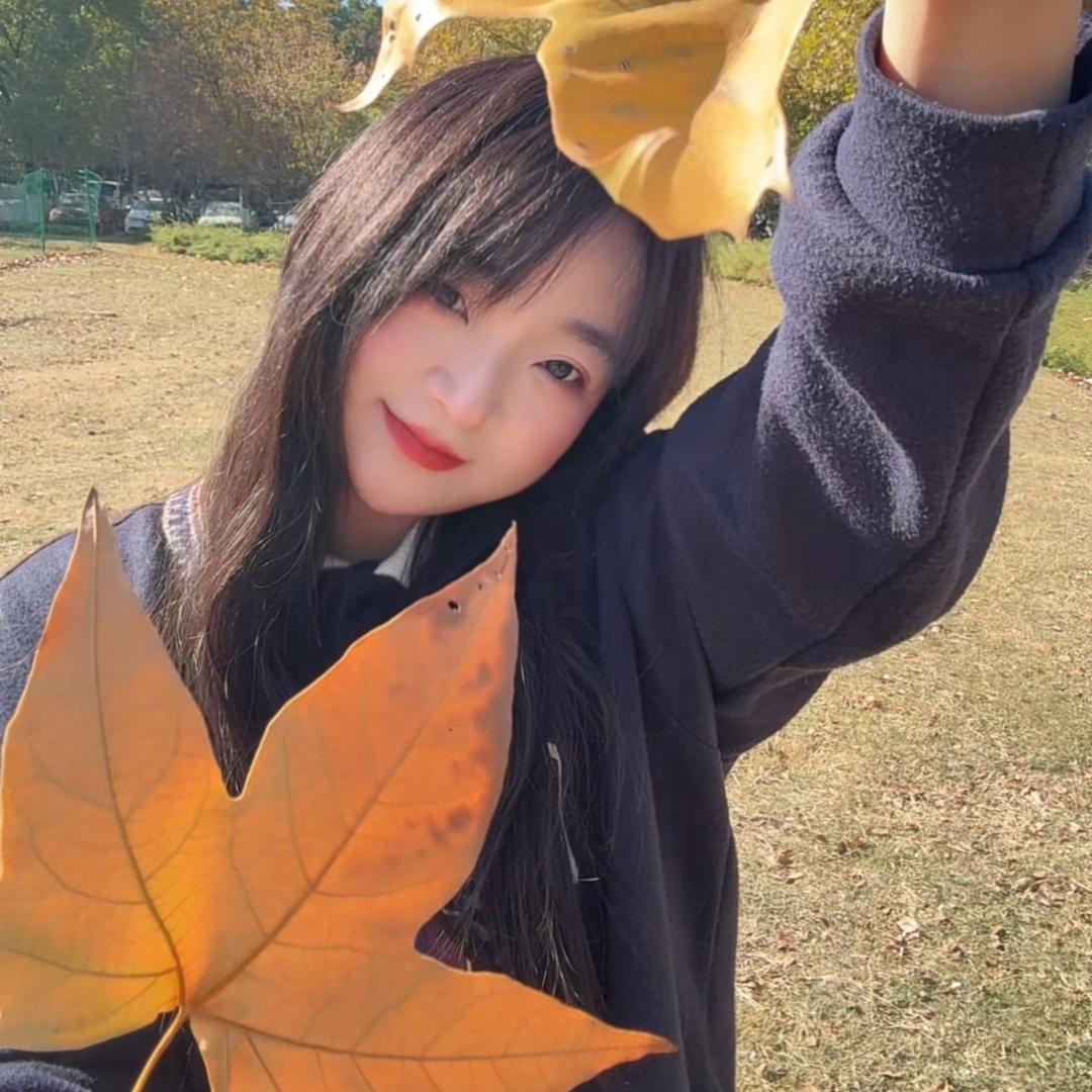 皎月.