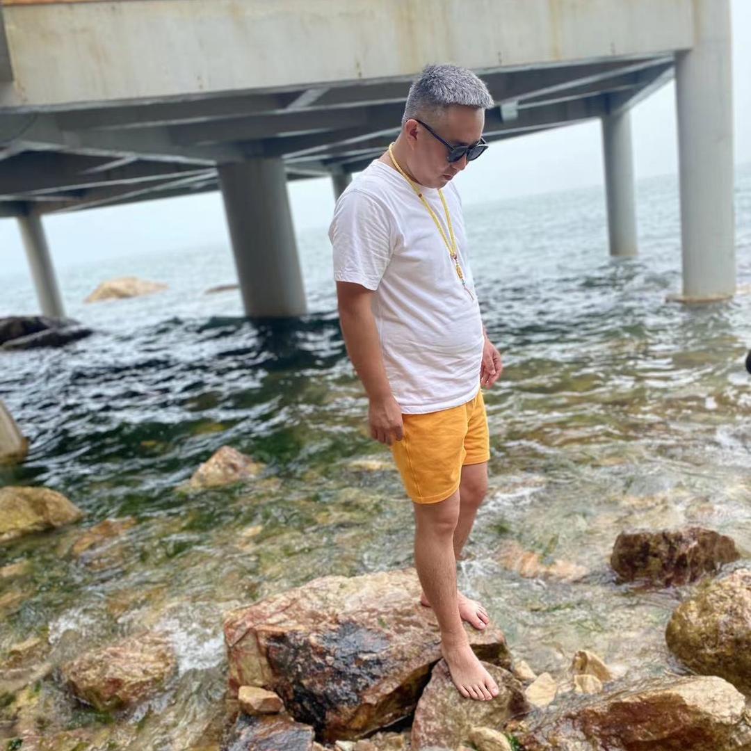 小邹哥👏👏