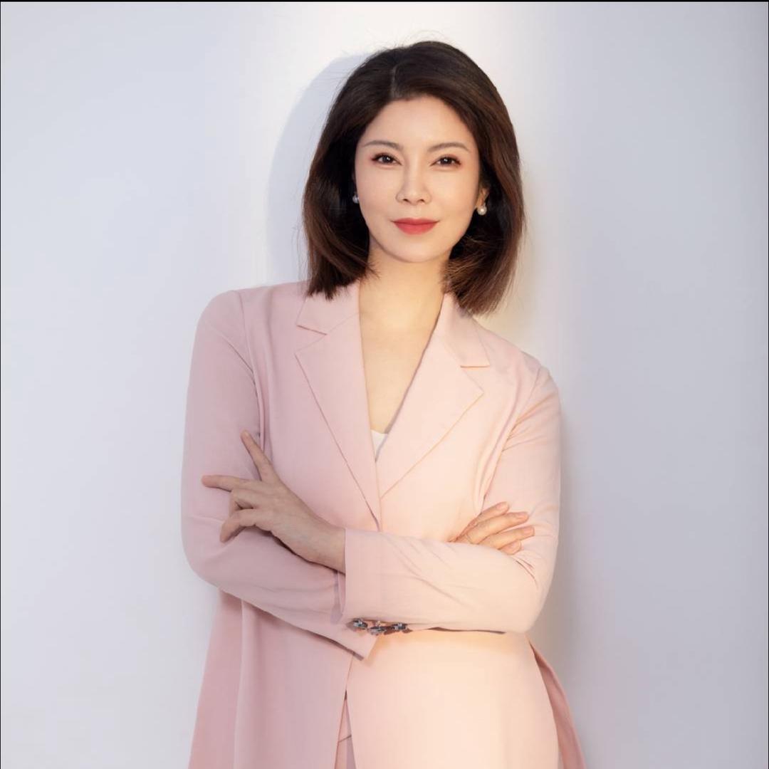 许苑鸣三仟瑜伽