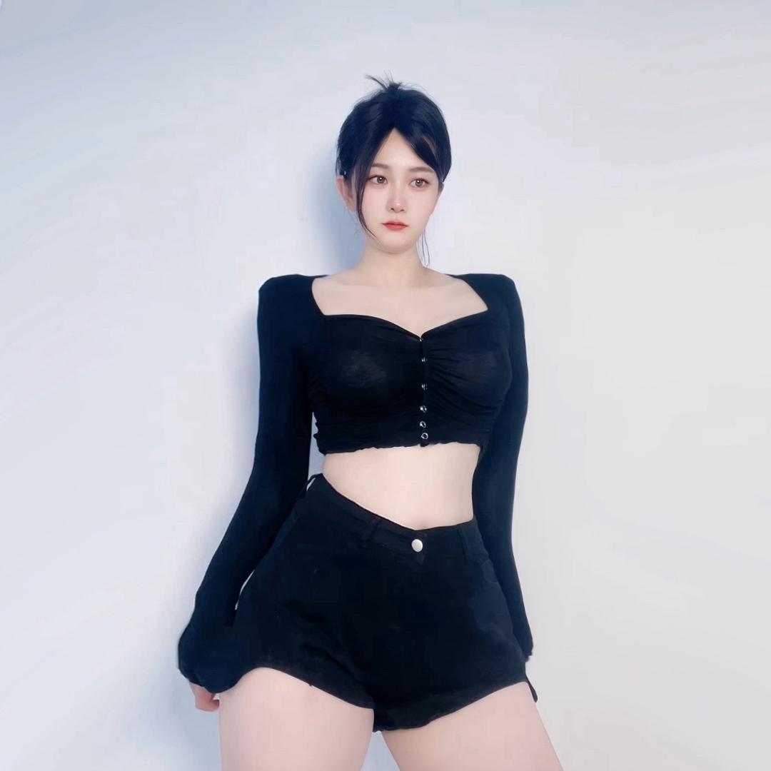妮可-