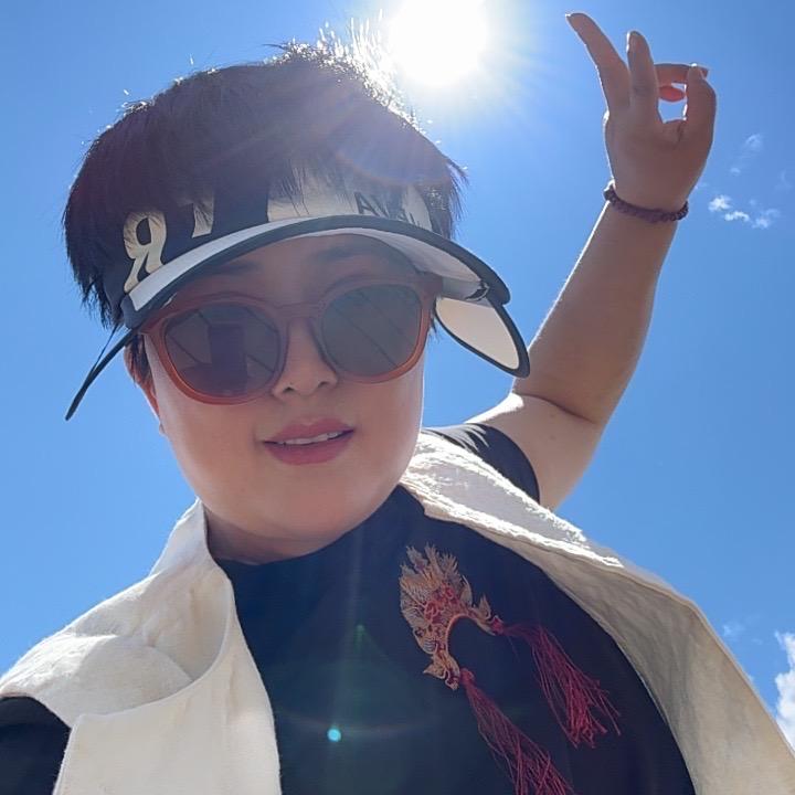 温县预所哲卓男装店