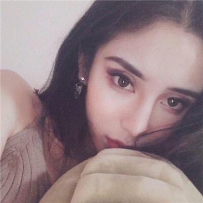 婷婷一个人