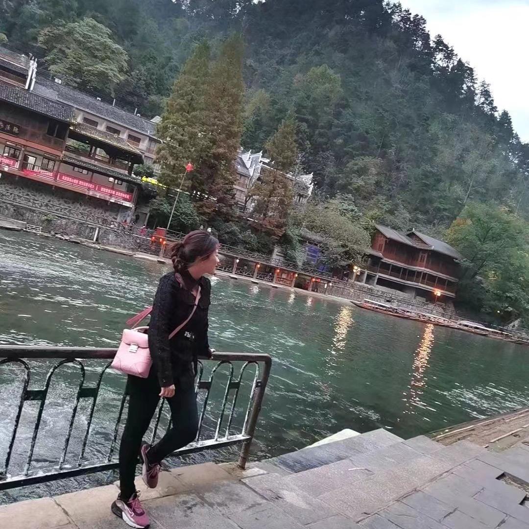 玩乐小朱