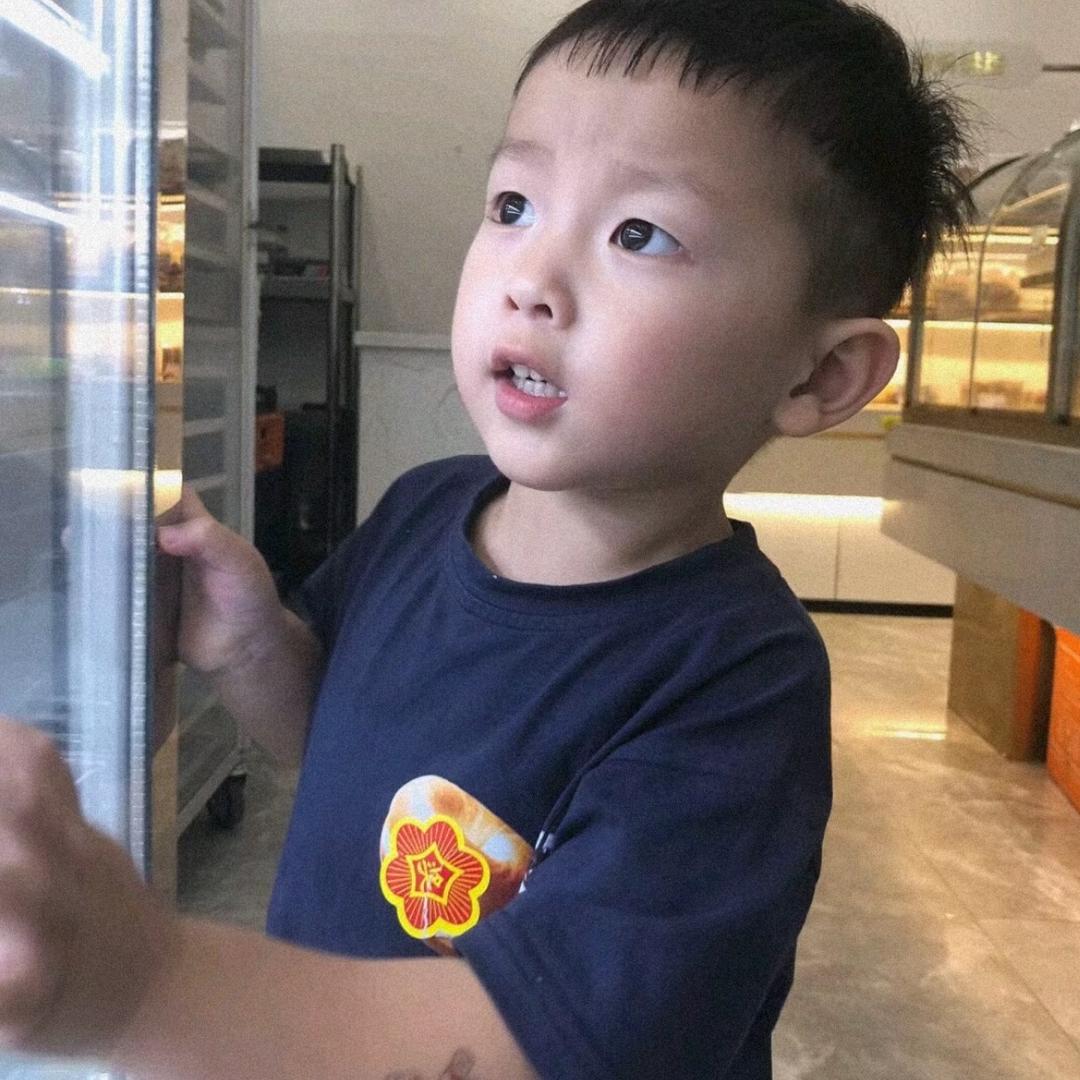 阿凡提.