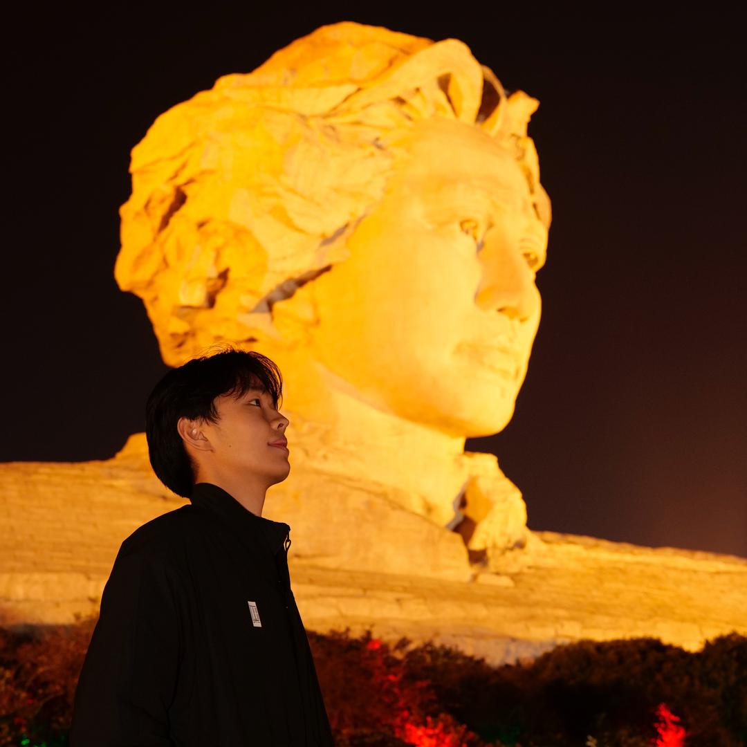 小龙不跳舞