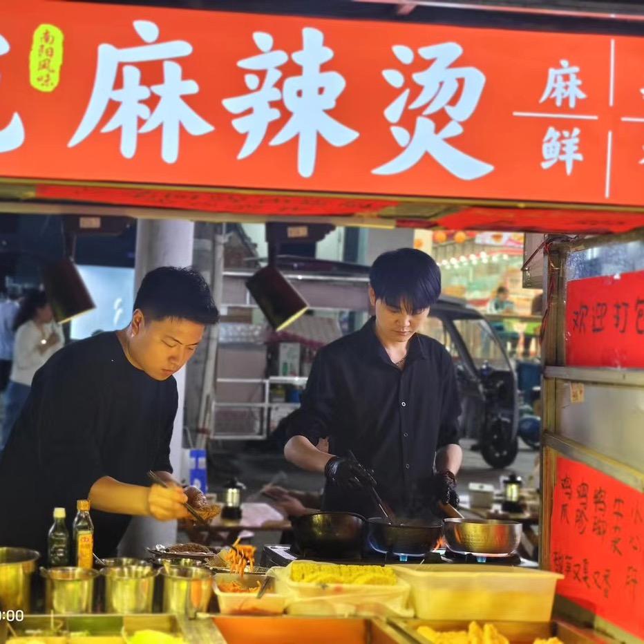 小金创业日记螺蛳麻辣烫