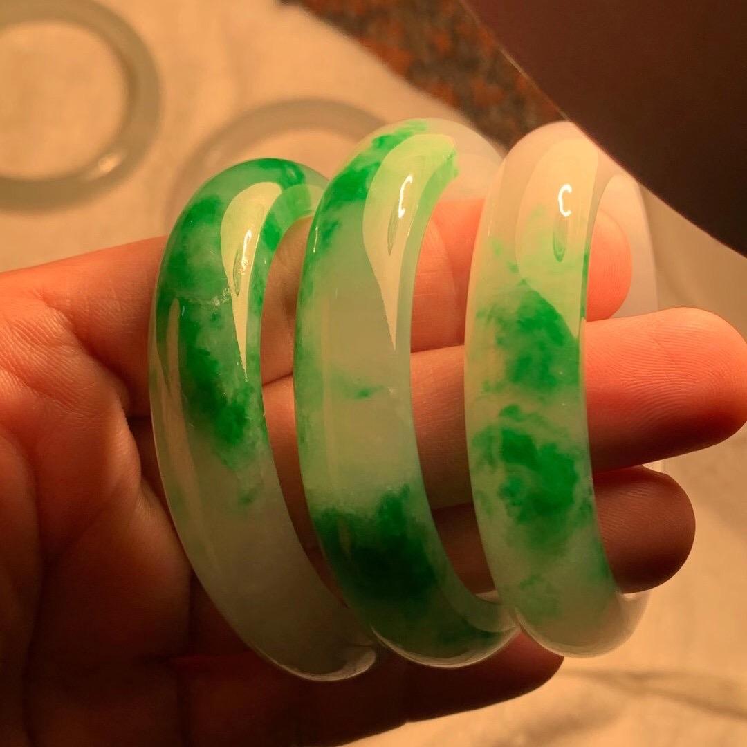 《牛牛》翡翠
