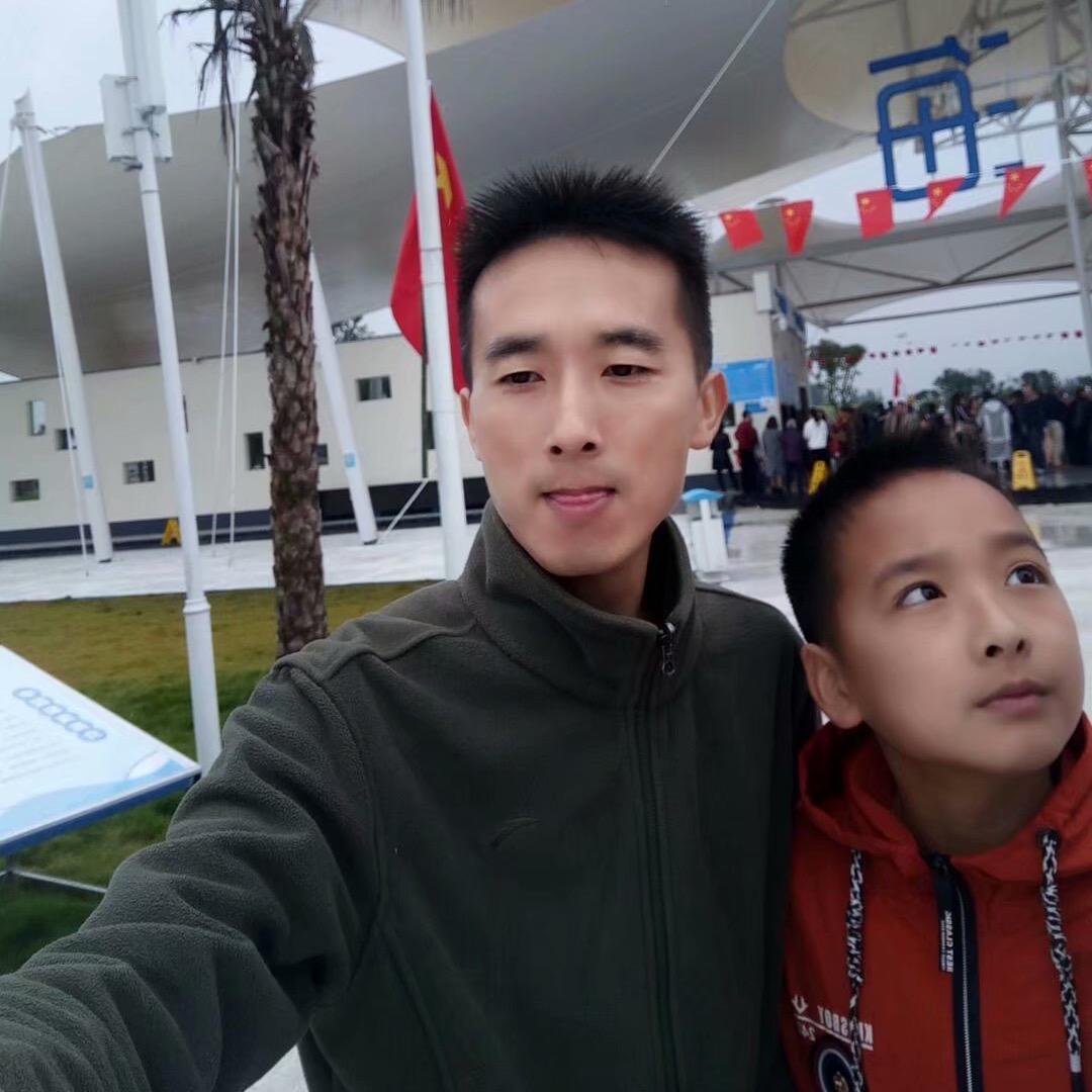 大宝移动咖啡车