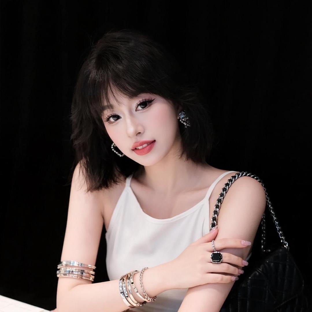 小旭.