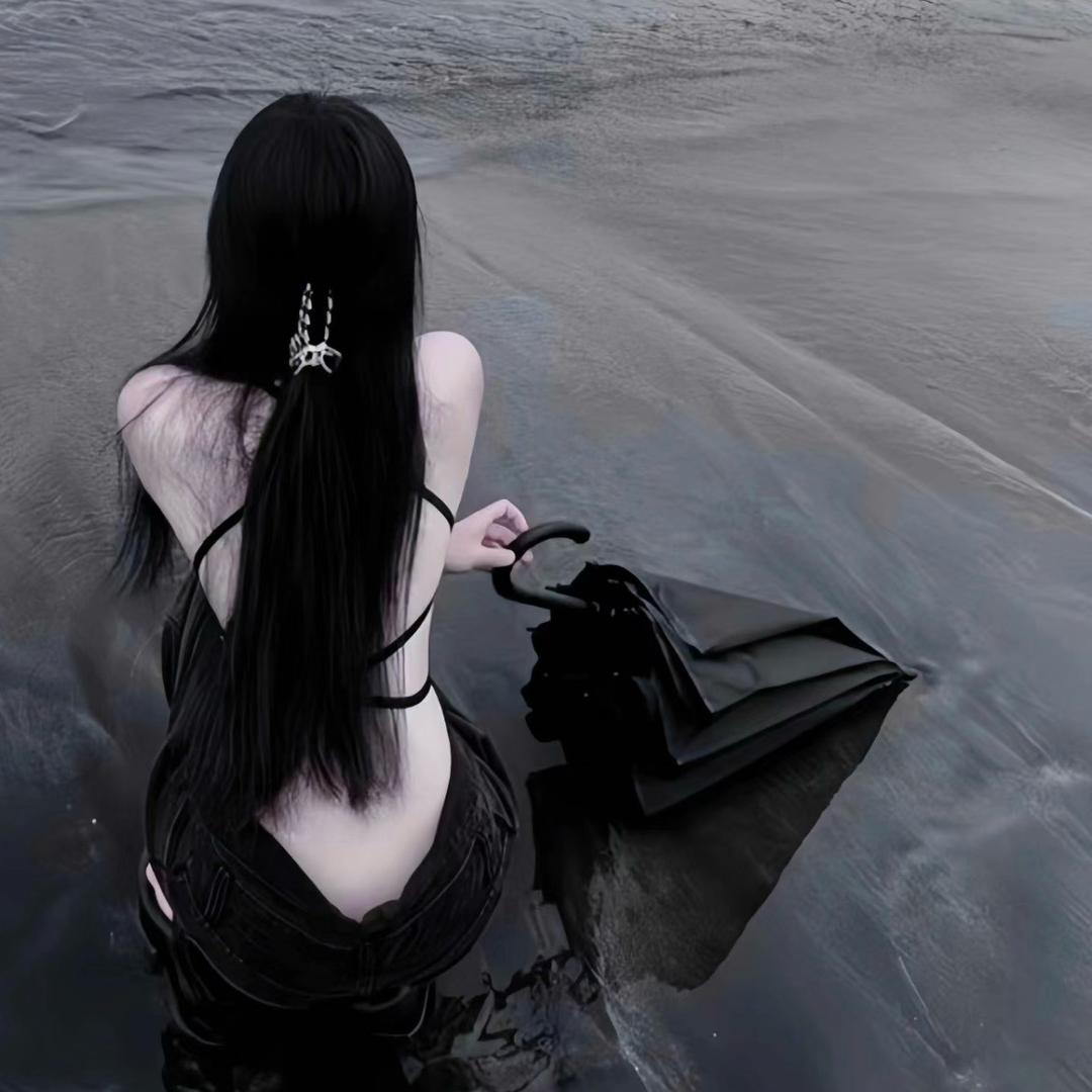 小大妈爱上18岁男大体育生