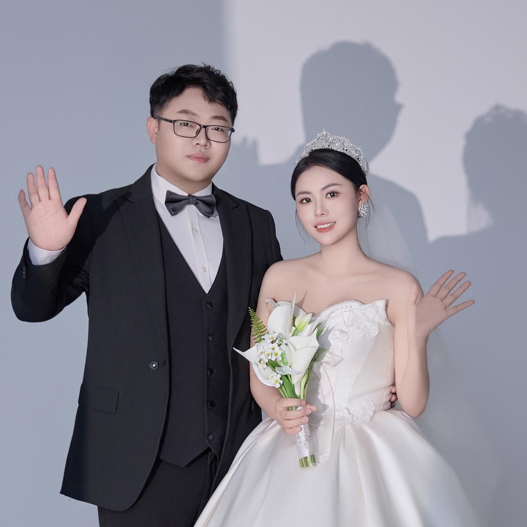 李🇱🇦สะใภ้🇨🇳ອານຮຸຍ