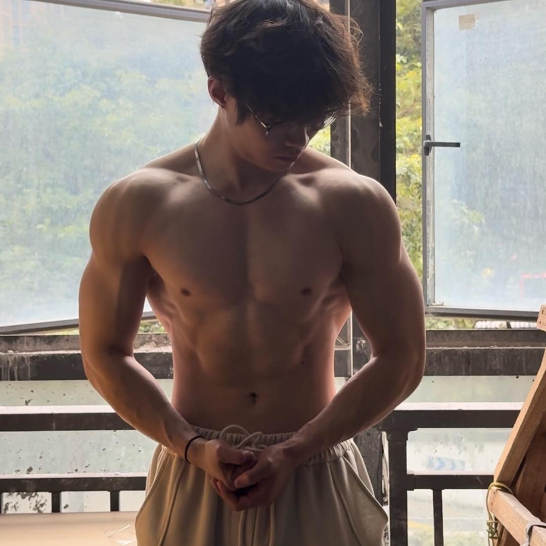 爱健身滴郭童学