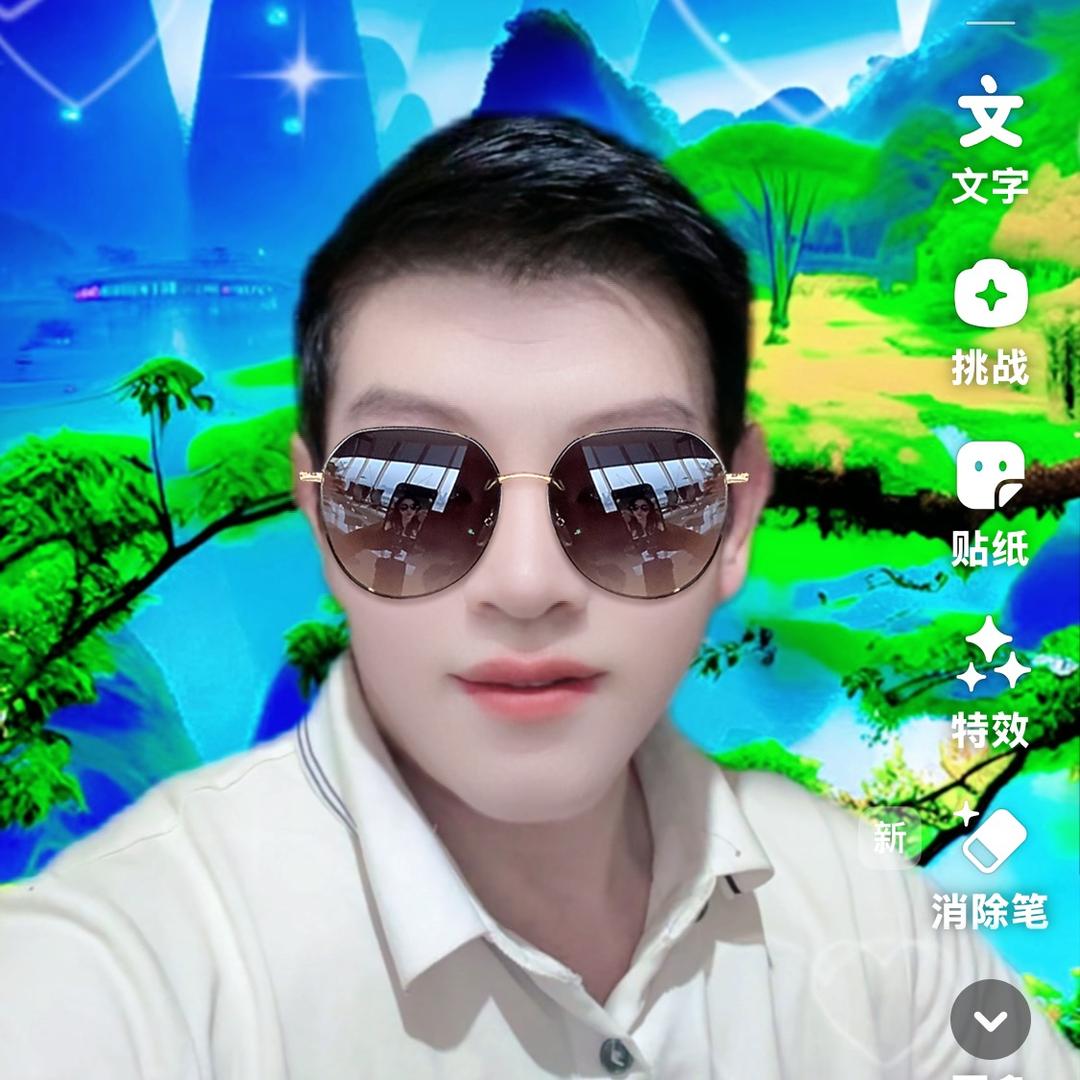 胡春明