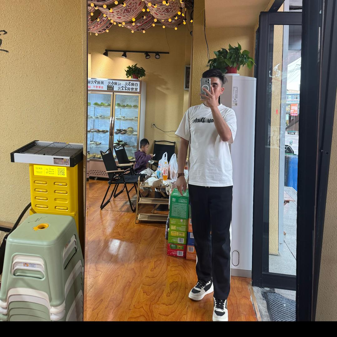 小包先生⚜️