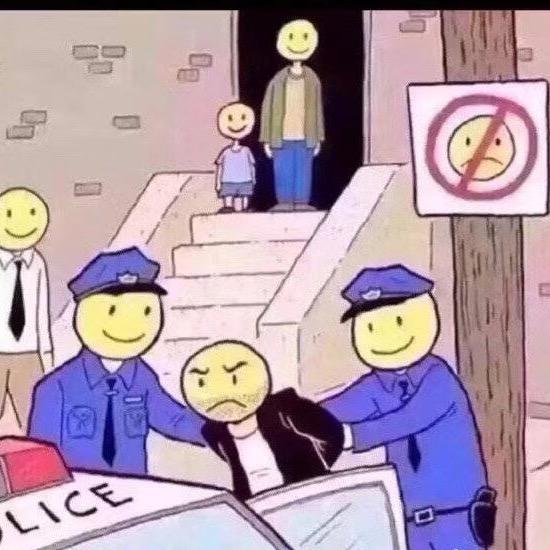 湖中月是天上月