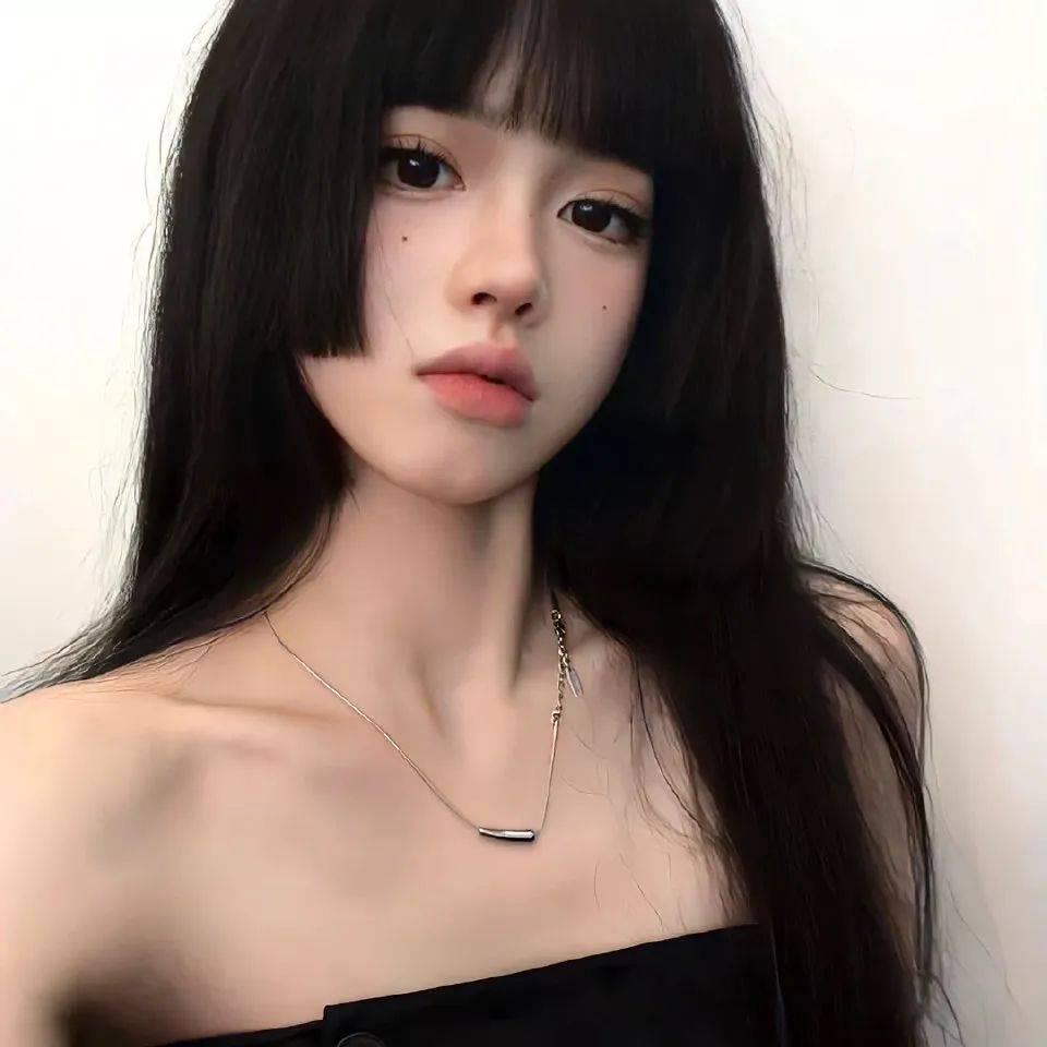 别看我双下巴🍭