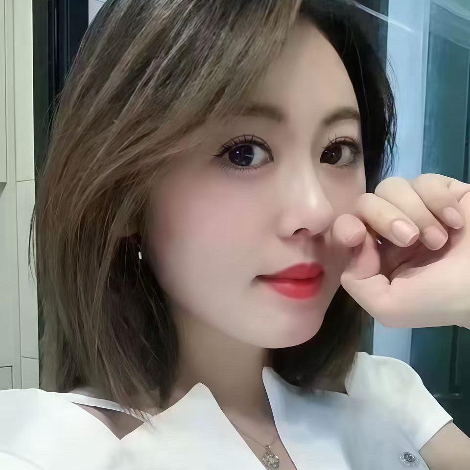 小霞吖