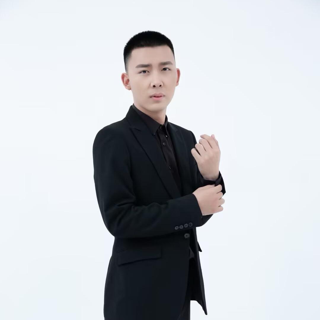 张朔｜房邦邦