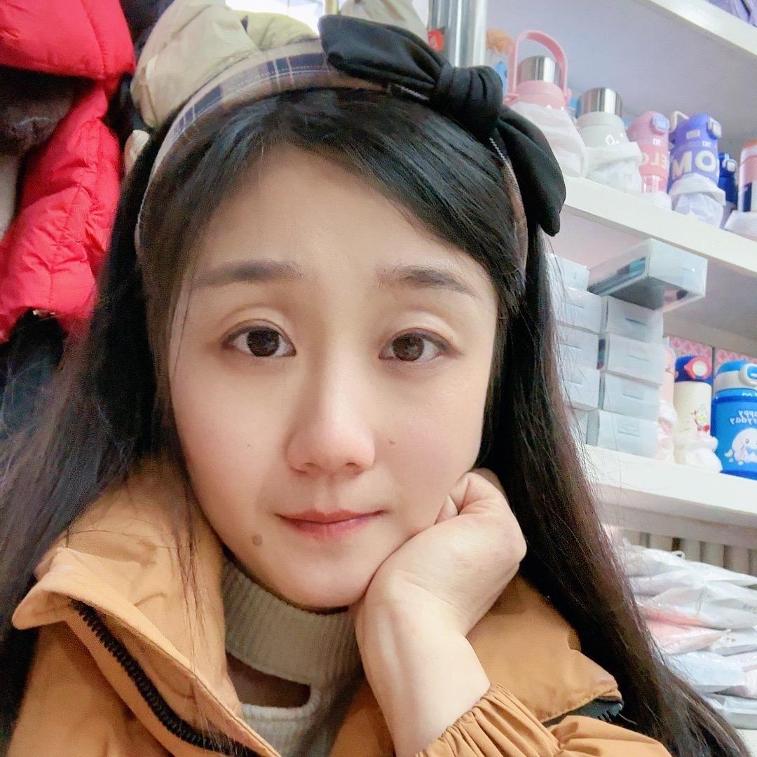 上石桥镇小博士童装