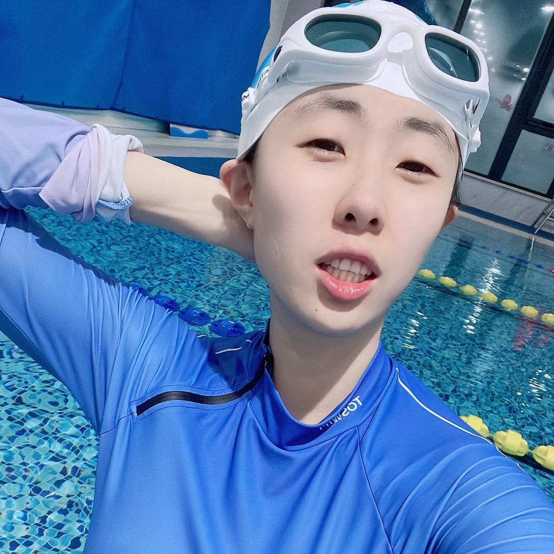 游泳教练小十八@抖音