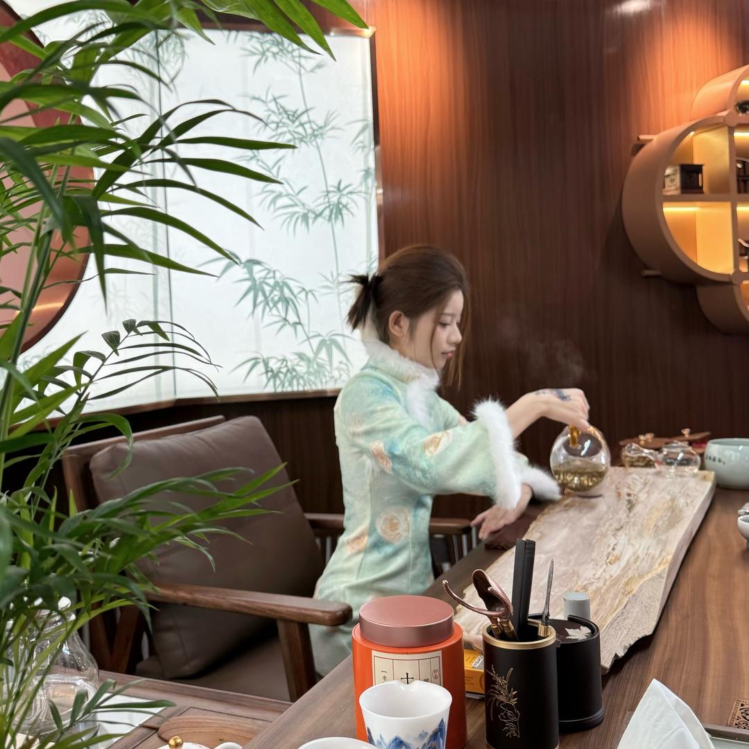 小可去泡茶