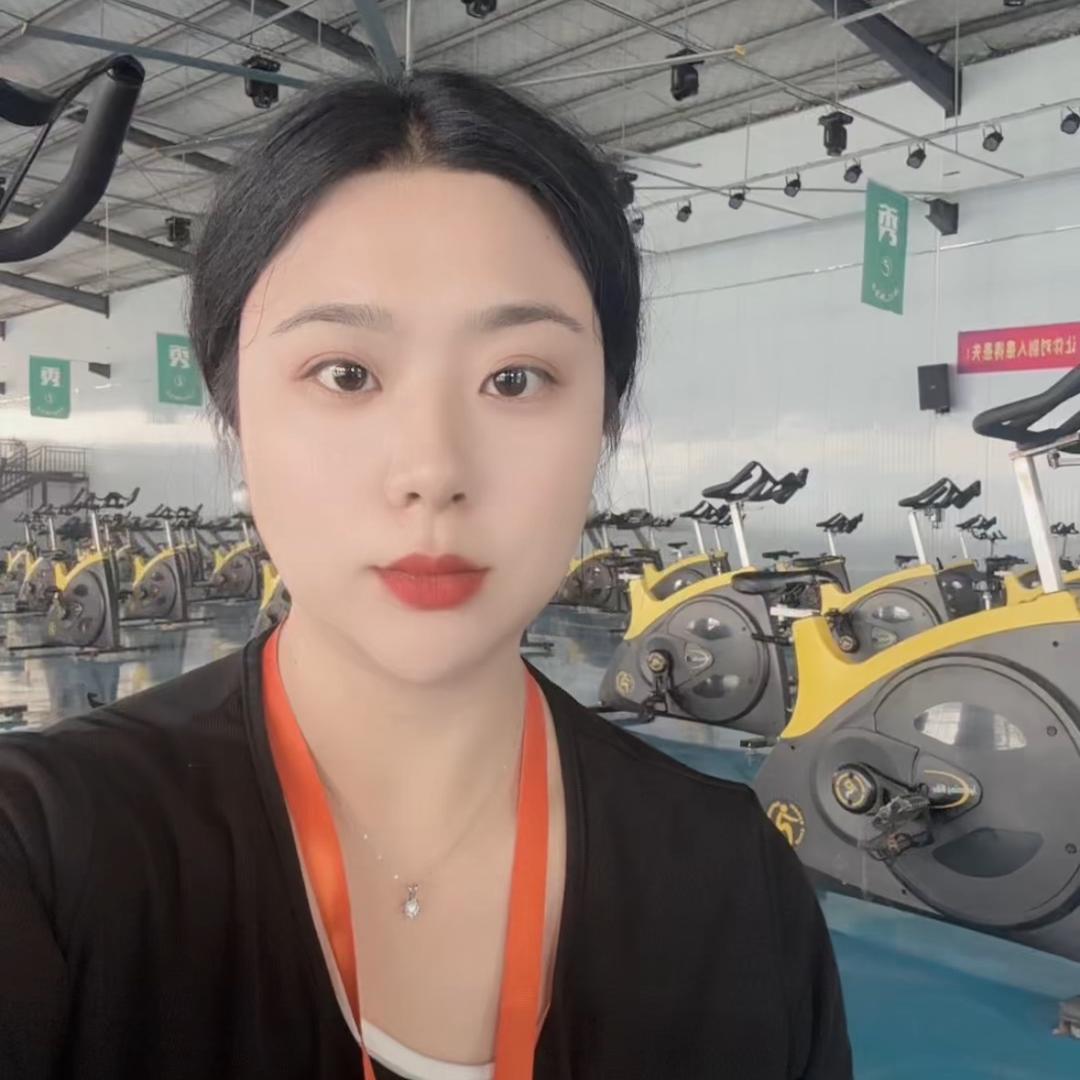 荆州我型我秀报名处（田甜）