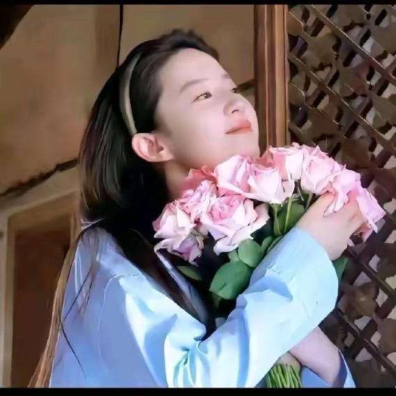 ✨潘鲸🌈