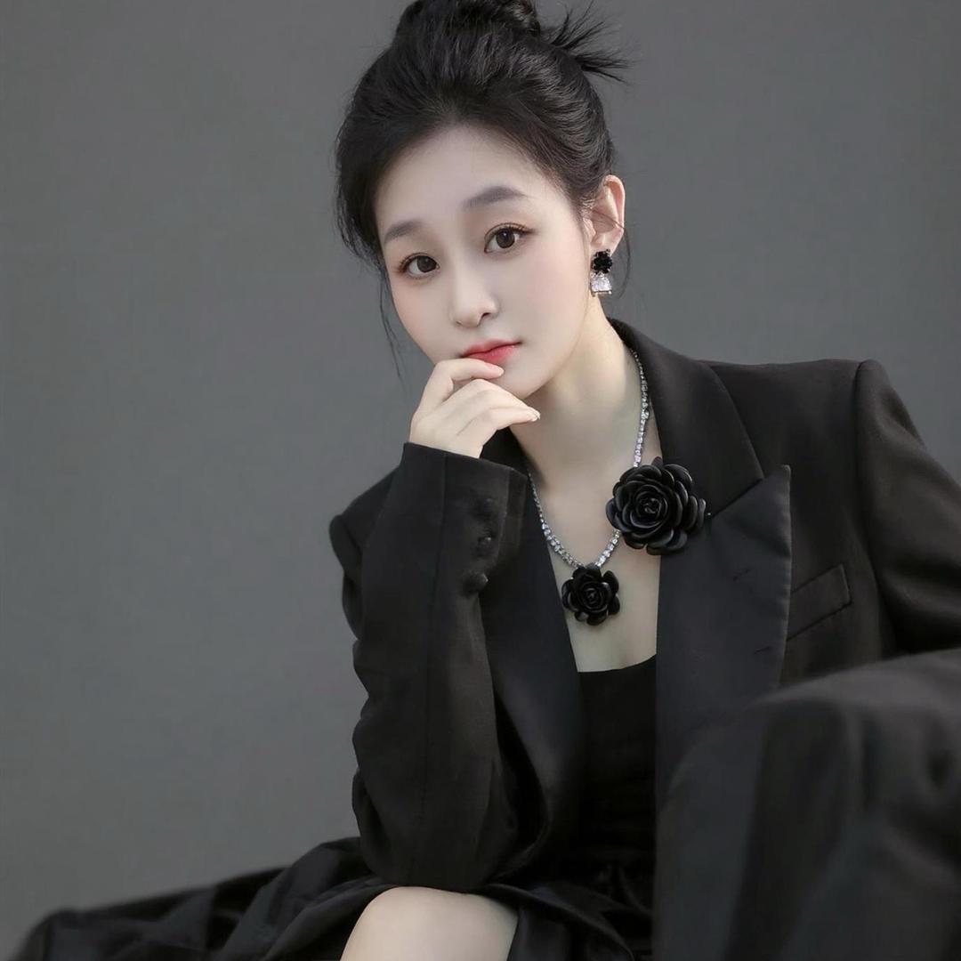 傻艳儿😡 勿打扰！