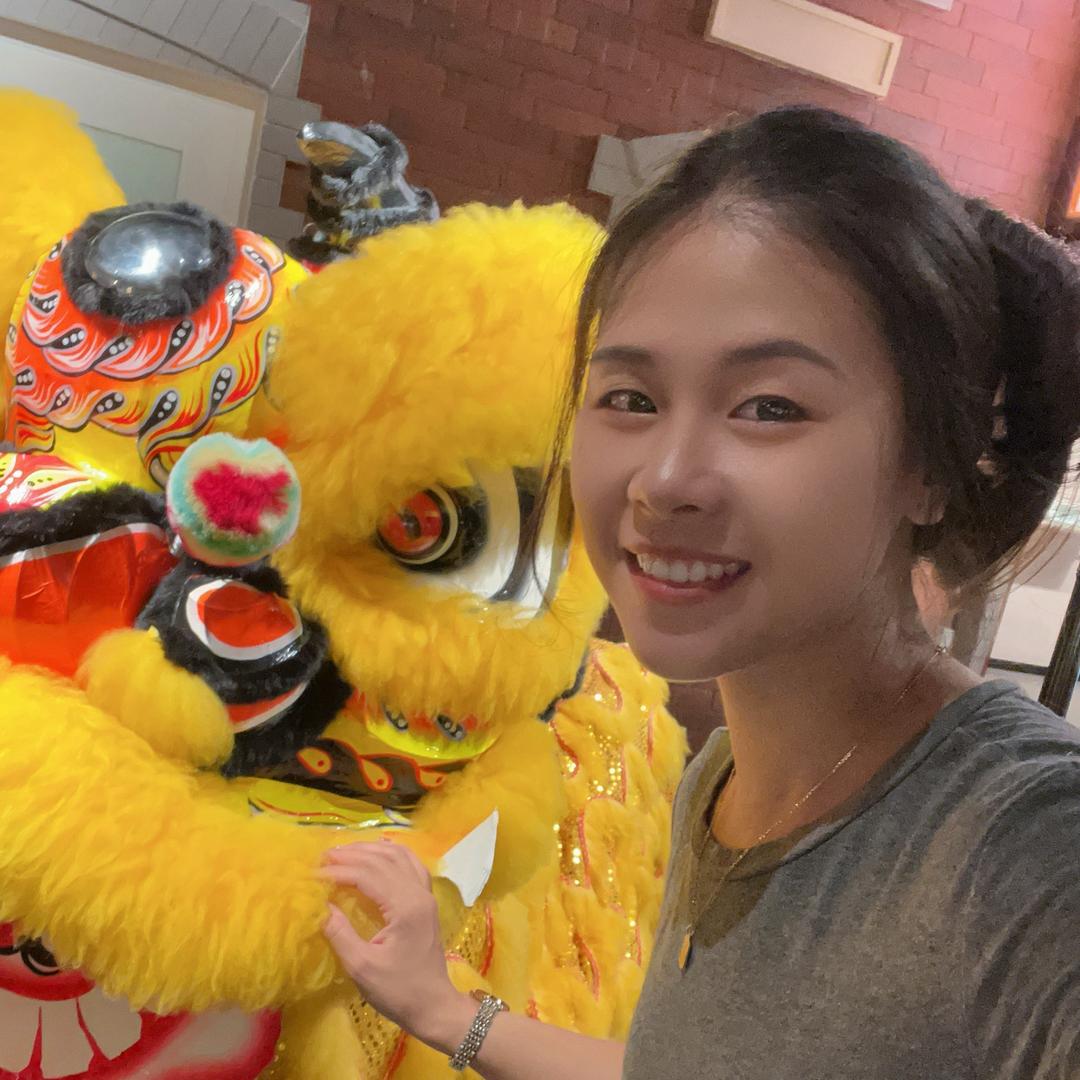 诗琪很努力