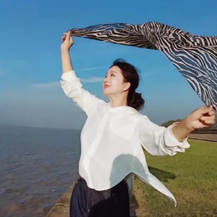 花果山脆红李青脆李批发王姐