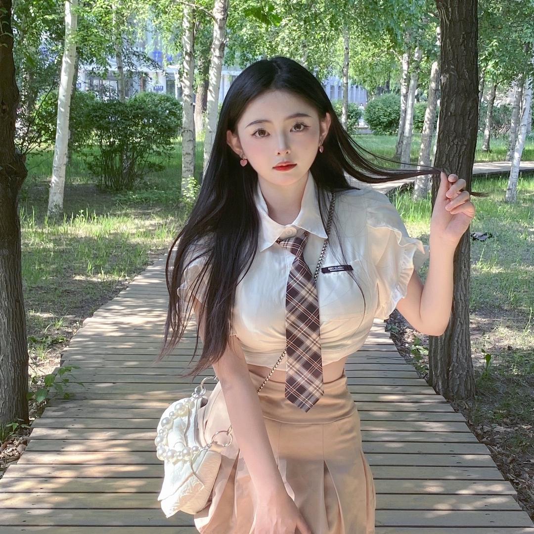 诗筱宇