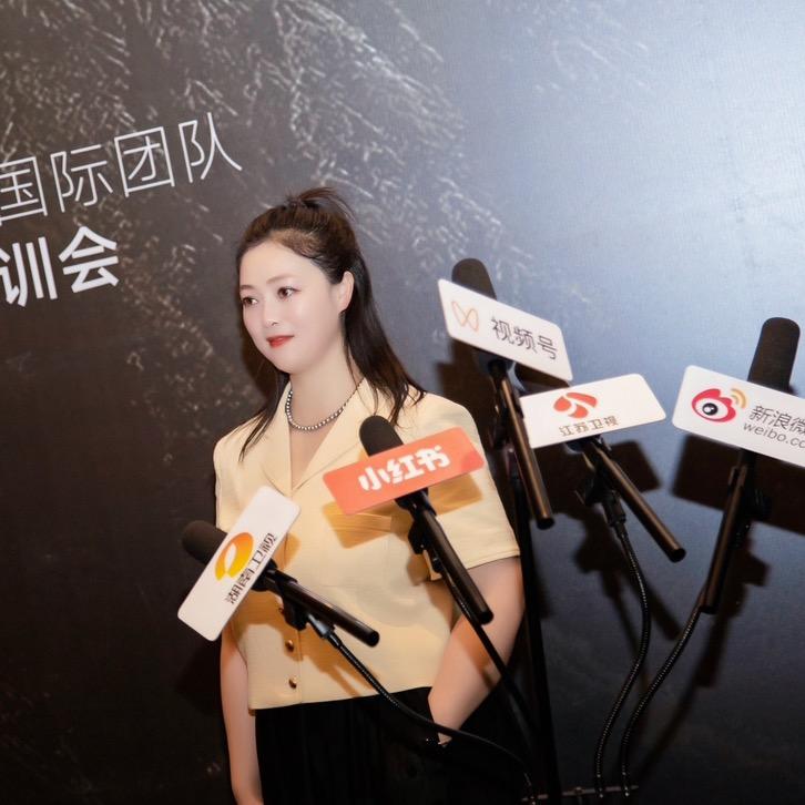 倩倩就是吴老师呀