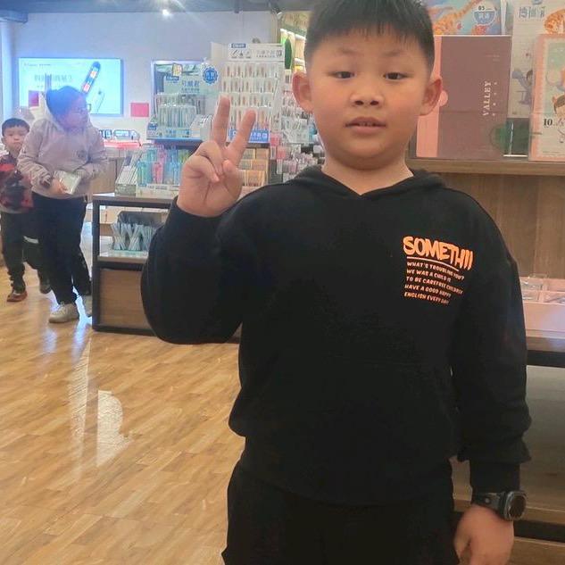 伍宇铭