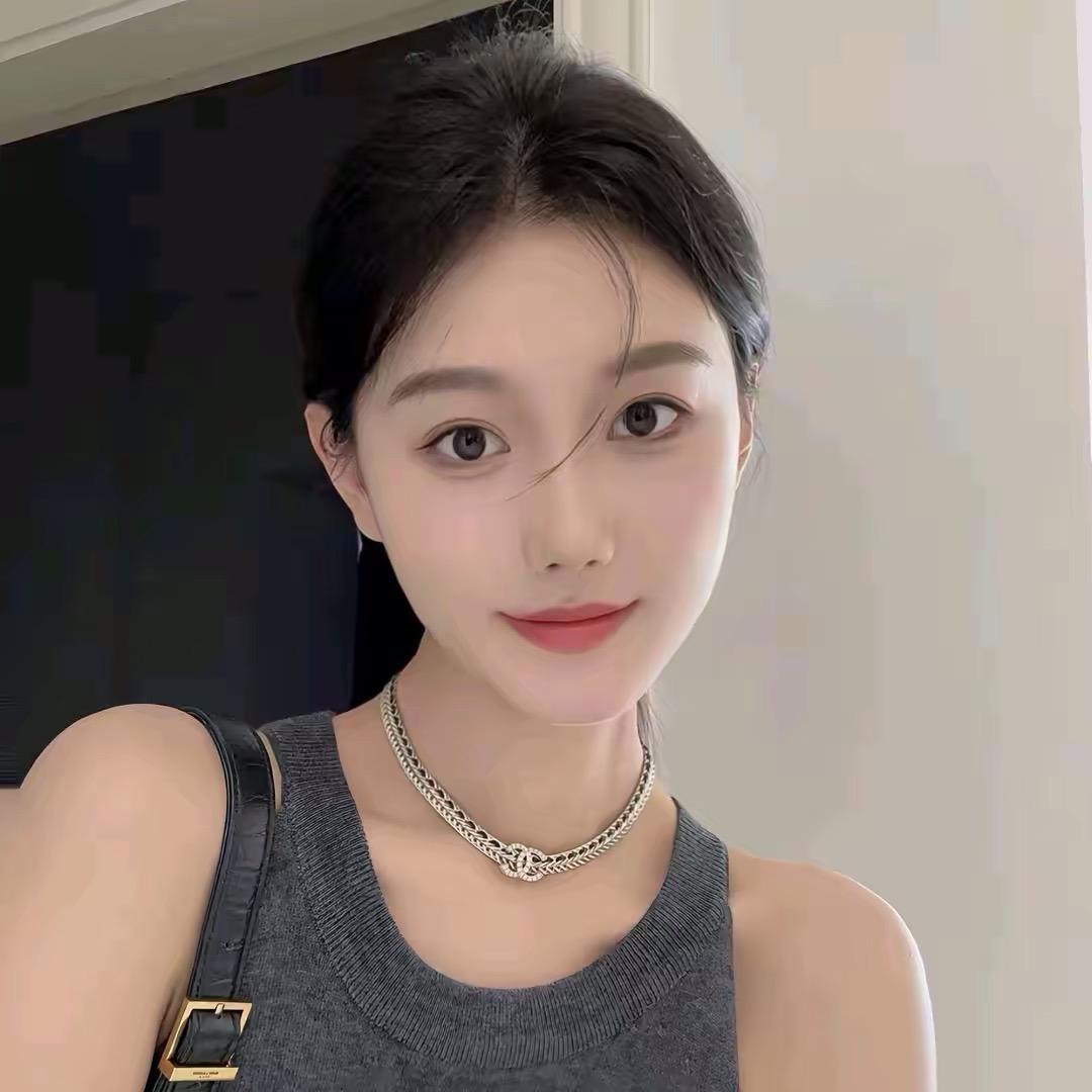可爱的女孩。