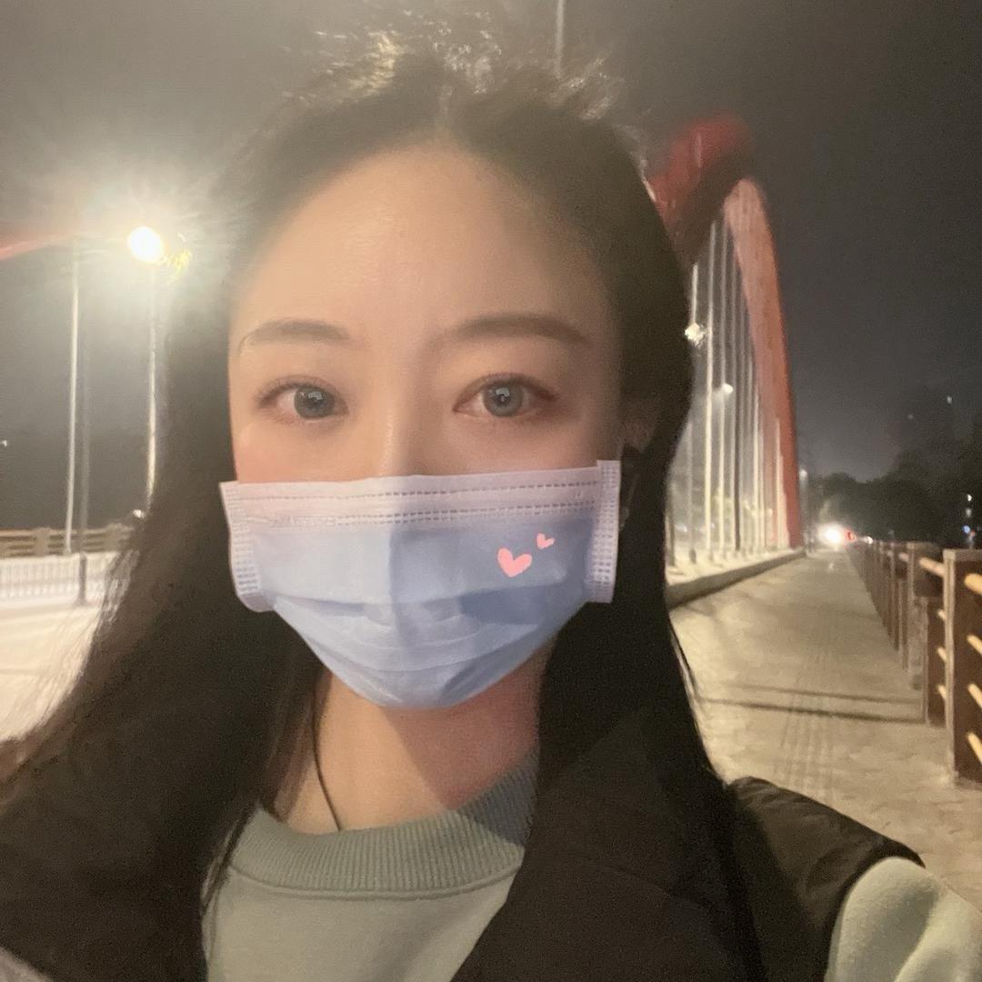 小V한나