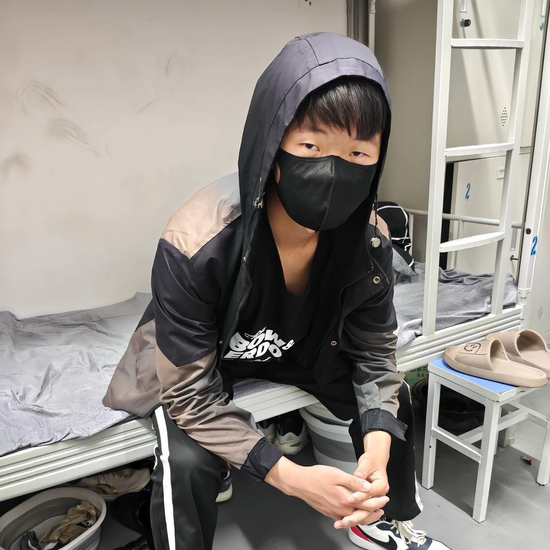 是豪不是嘉豪