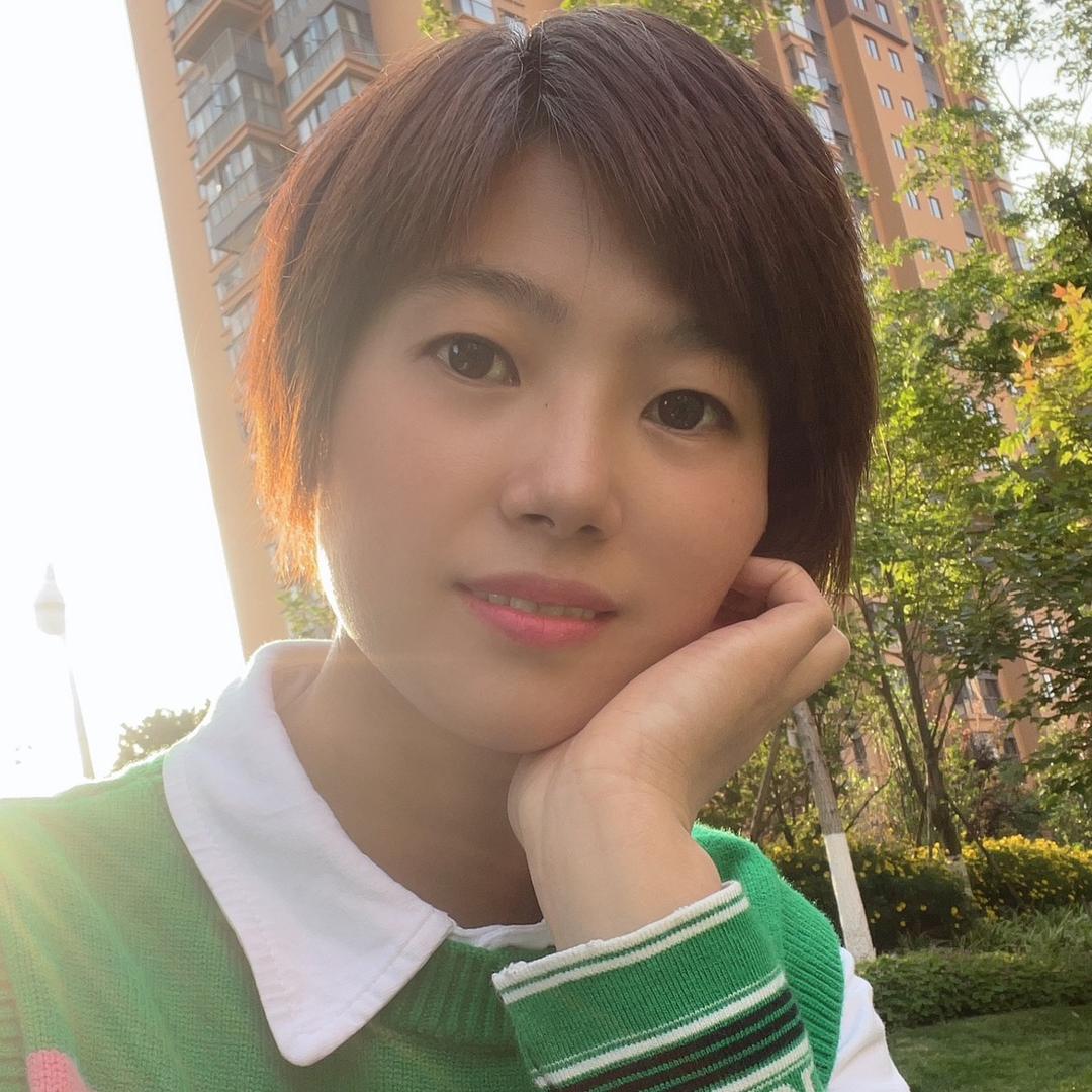 简 乐^_^纳兰娘家人