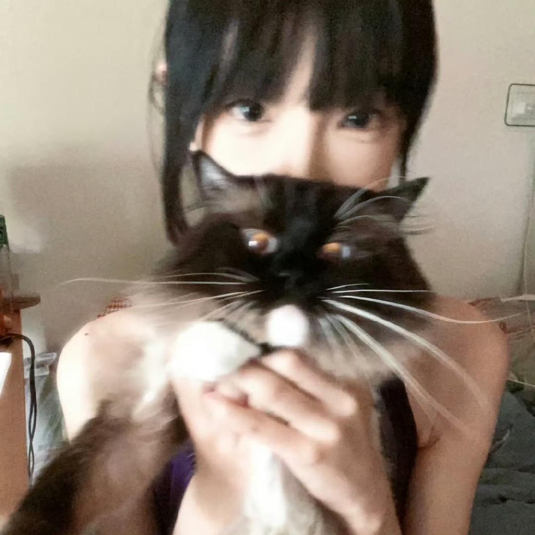 小猫尾巴