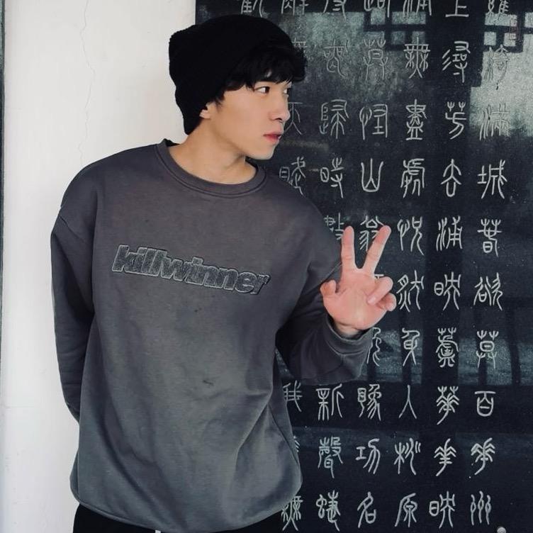 隔壁老王.