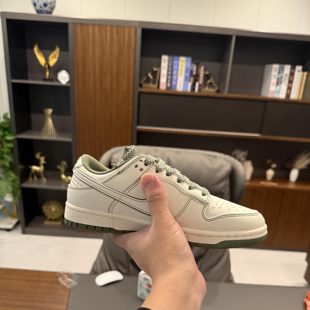 利伟建设断码潮鞋