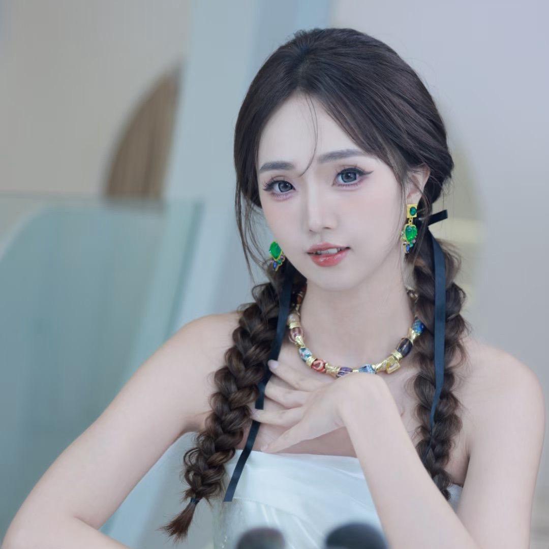 兔耳朵比比@抖音