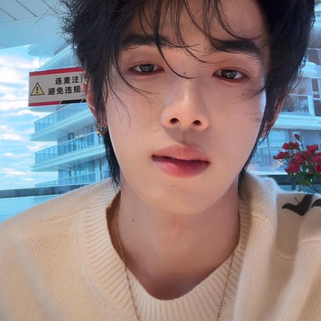 我是穷鬼不说话