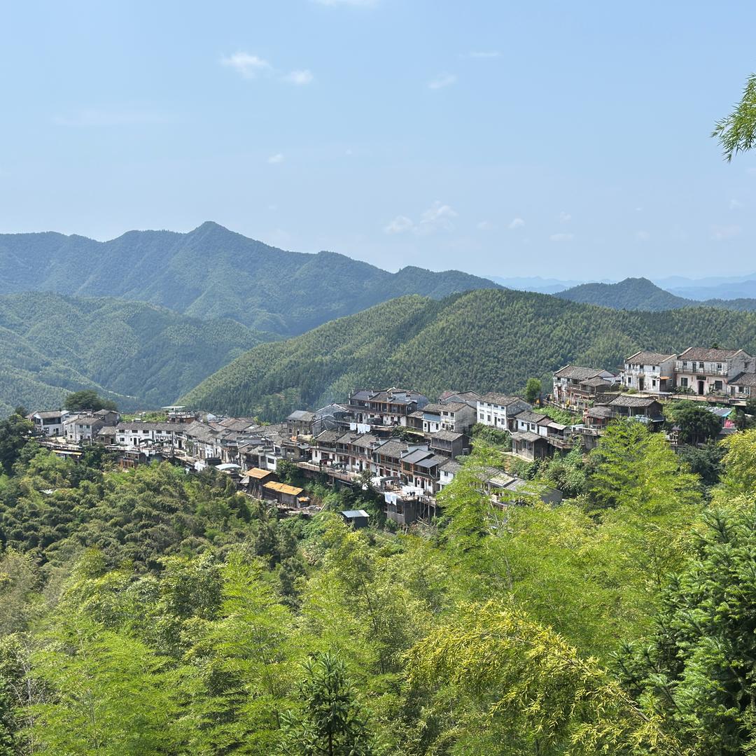 萨普神山望着晚夕