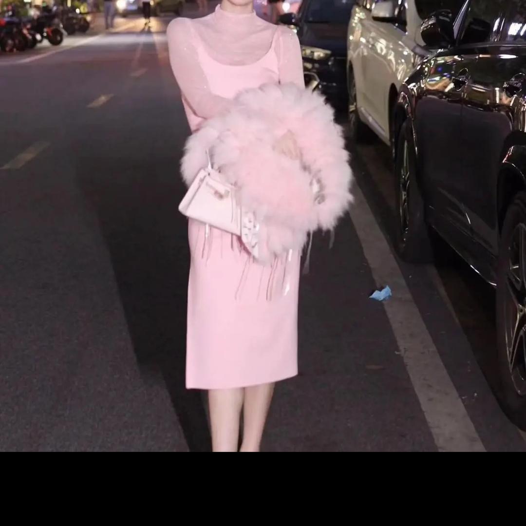 小君服装个体店女装美衣
