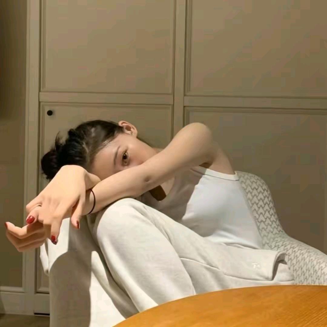 十点就睡觉💤